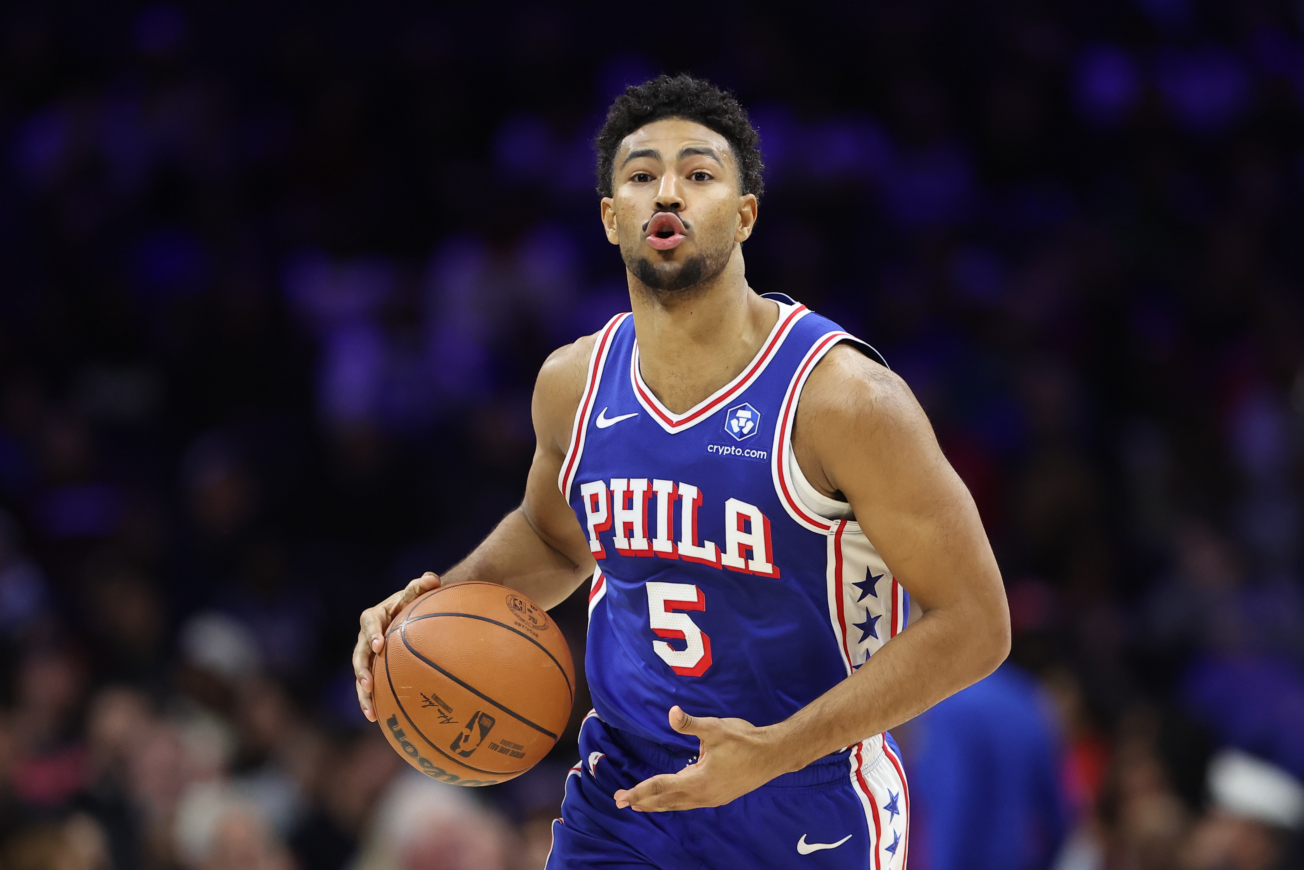 kaiyun安全登录-末节14分收比赛！格莱姆斯22中11&amp;8罚全中砍下31分3抢断！